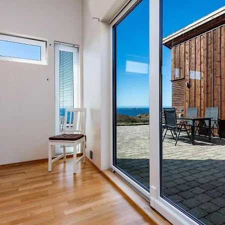 Holiday Home Bomlo *